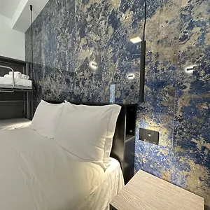 Dolmen Guest house